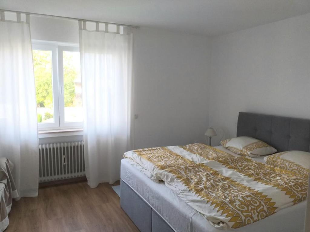 Apartament Helle 4 Zkb Mit Balkon In Wittlich Zewnętrze zdjęcie